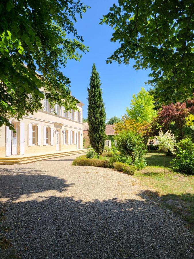 Domaine De Plisseau Hotel Le Rigalet ภายนอก รูปภาพ